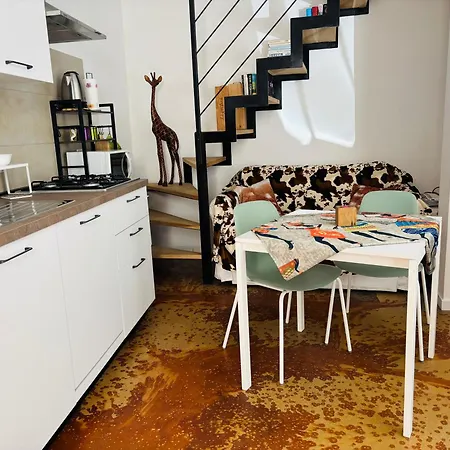 Friendly Africa Center דירה קומו